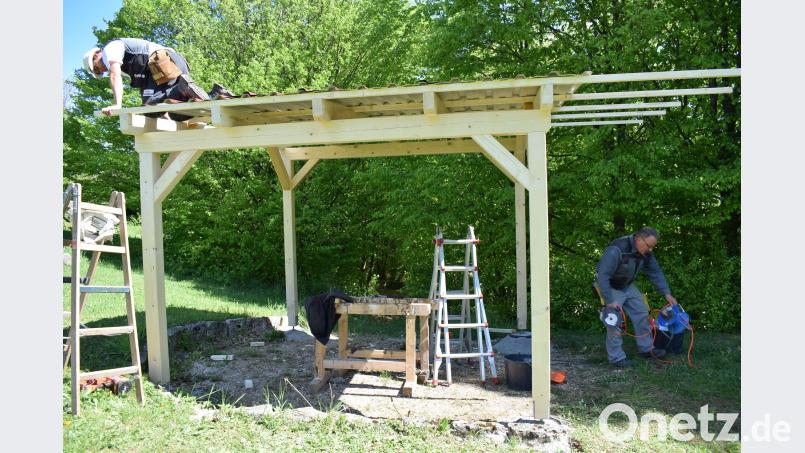 Neuer Bienenunterstand wku