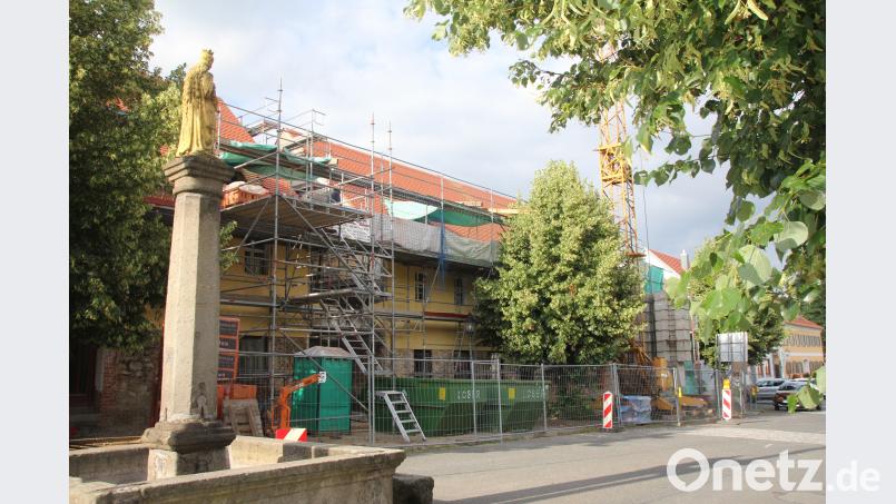 Die Sanierung des ehemaligen Thammer-Anwesens am Marktplatz läuft in vollen Zügen. frd
