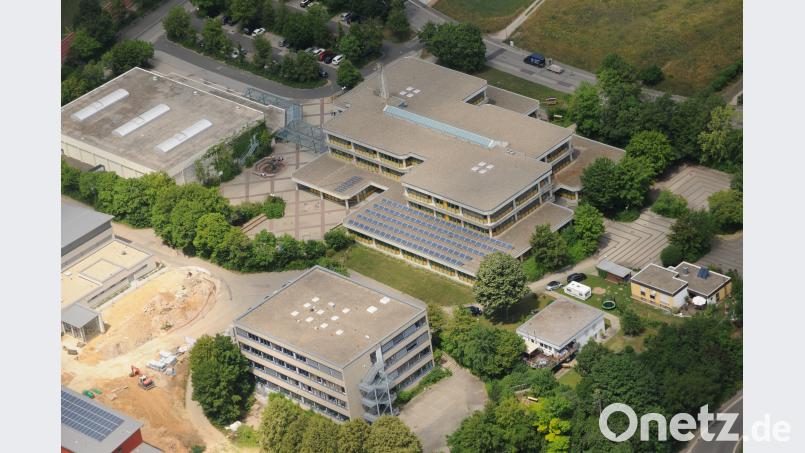 Die Krötensee-Schule ist die zweitgrößte Mittelschule der Oberpfalz, sie erhält nun weiteren Zuwachs. Bild: Gebhardt