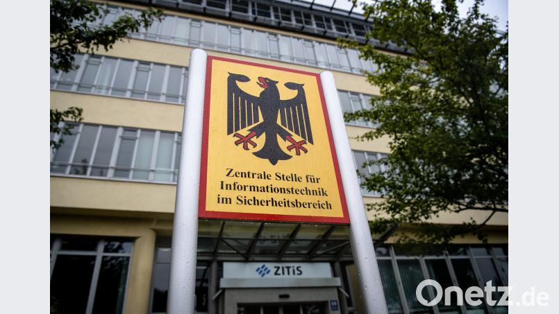 Der Eingang zur neuen  &quot;Zentrale Stelle für Informationstechnik im Sicherheitsbereich&quot;  im Osten von München Matthias Balk/dpa