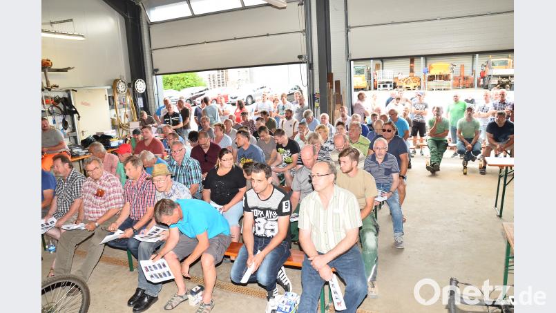 Die Auktion stößt auf riesiges Interesse. fjo