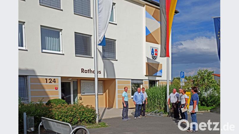 Die Neugestaltung der Rathaus-Fassade empfanden die Markträte als gelungen. Bild: twi