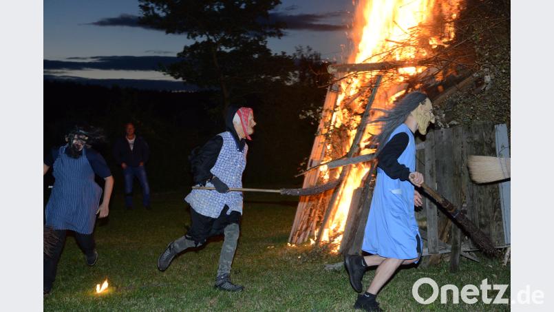 Johannisfeuer in Bechtsrieth bey