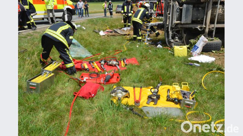 Schwerer LKW-Unfall bei Waldthurn. Elisabeth Dobmayer