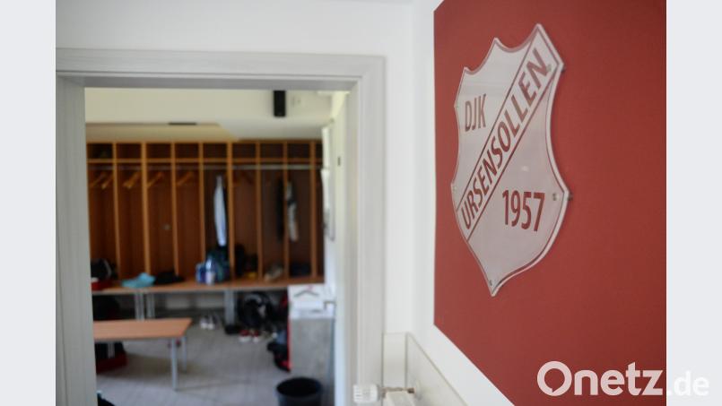 Neuer Glanz im Kabinenbereich des Sportheims der DJK Ursensollen. Die offizielle Einweihung wird mit einem großen Fest begangen. brü
