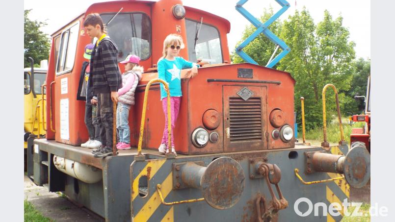 Sieht fast aus wie Thomas, die Zeichentrick-Lokomotive aus dem TV, und ist deshalb Liebling der Kinder – und ein Prachtstück des Museums. e