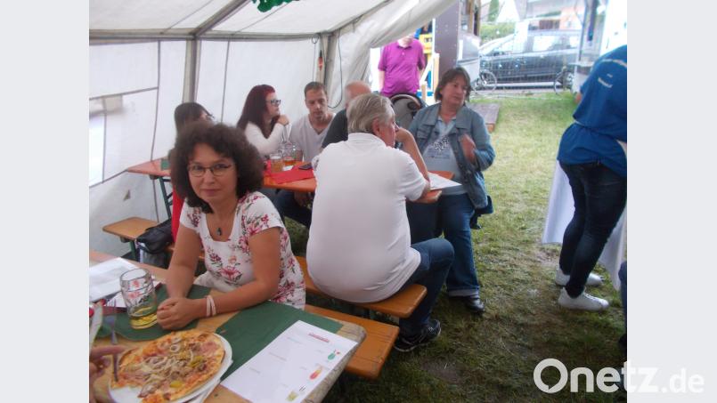 Zur 60-Jahrfeier hatte sich der Siedlervereins Waldershof sich selbst und allen Freunden eine schöne Feier vergönnt. Privat
