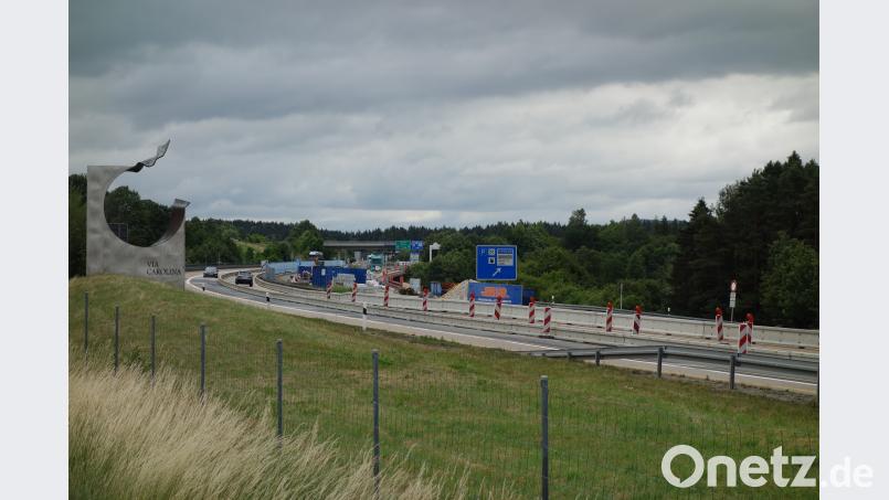 Die Sanierung der Autobahnbrücke bei Waidhaus erleichtert den Verkehrsfluss zwischen Deutschland und Tschechien. fjo
