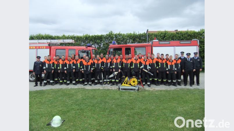 Ein Novum : interkommunale, landkreisübergreifende Zusammenarbeit für Leistungsgruppen bei den Feuerwehren. Eine Idee der Pittersberger sowie Höglinger Wehr, die als sehr positiv für die Zukunft gesehen wird. . gm