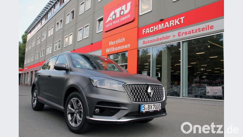 Ein Bordward vor der ATU-Filiale Weiden. ATU