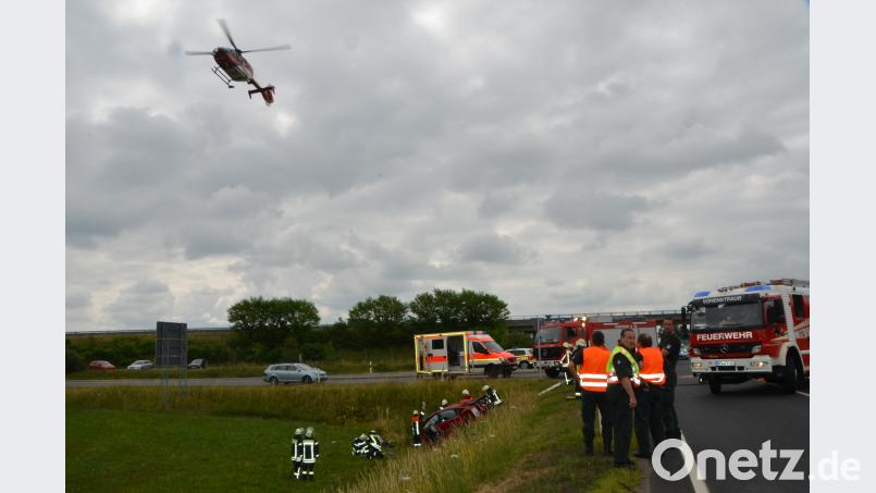Bei einem schweren Verkehrsunfall an der Wieselriether Kreuzung wurden eine Person schwer und zwei Beteiligte mittelschwer verletzt. dob