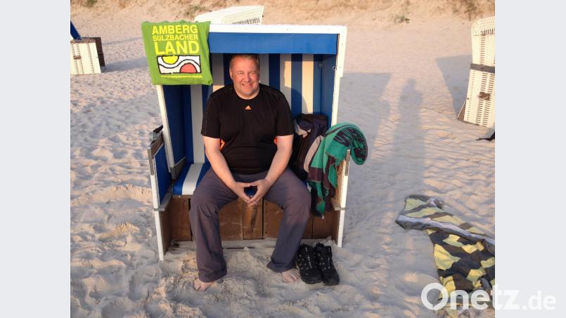 Mit diesem Urlaubsfoto auf Sylt im vergangenen Sommer brachte Landrat Richard Reisinger  den Stein für die Kampagne quasi ins Rollen. exb