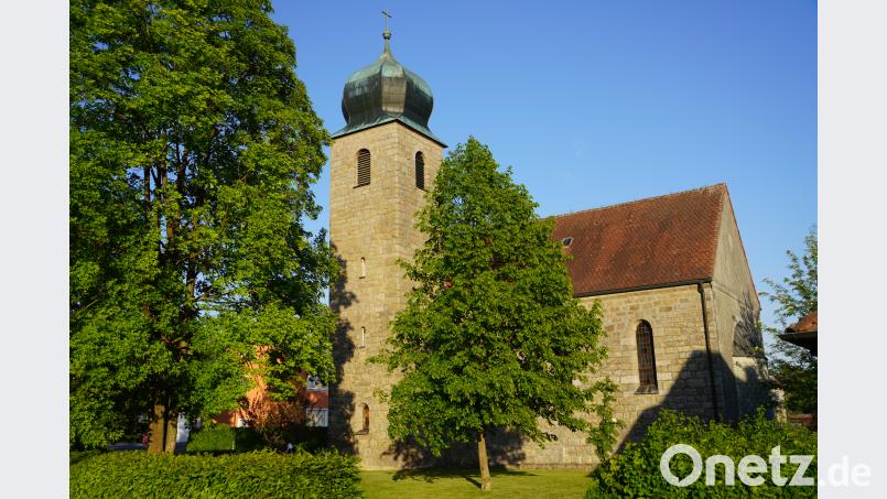 Die Dorfkapelle Albersrieth ist dem heiligen Michael geweiht und feiert 80. Geburtstag. Völkl, Franz [FVO] (waldthurn@t-online.de)