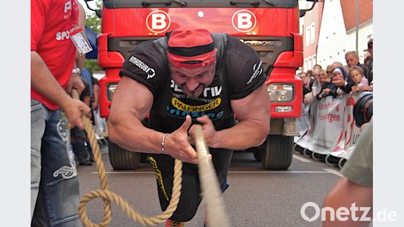„Truck Pull“ gehört zu den Königsdisziplinen des Wettbewerbs. exb