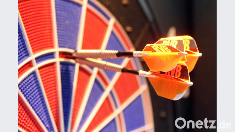 Der Traum eines jeden Dart-Spielers – drei Würfe, welche die Maximalpunktzahl von 180 einbringen. Stephan Landgraf
