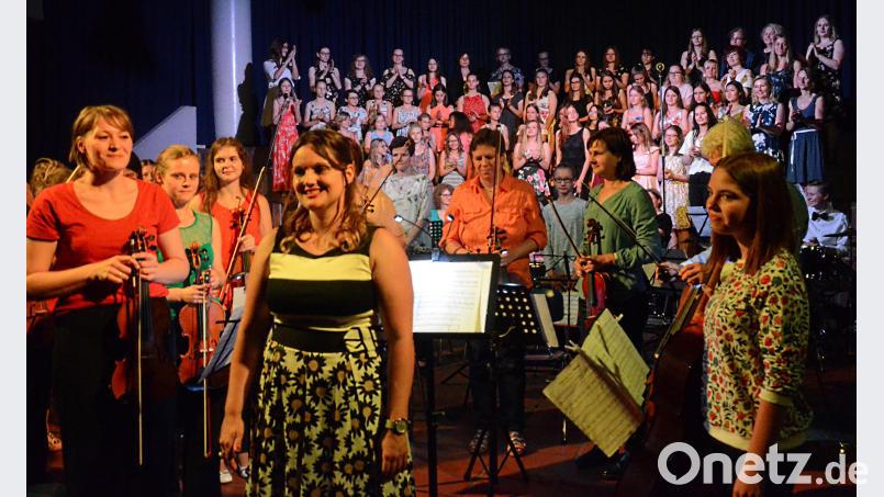 Katharina Bernet freut sich über einen überaus gelungenen Konzertabend. Kunz