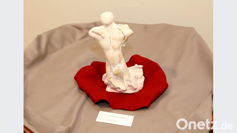 "Der zerborstene Mann" von Inge-Anna Bergmann. njn