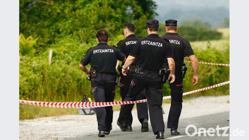 In Nordspanien wurde am Donnerstagnachmittag eine Frauenleiche gefunden. Gerichtsmediziner untersuchen, ob es sich um die 28 Jahre alte Studentin Sophia Lösche handelt. Jesus Andrade/El Correo/dpa