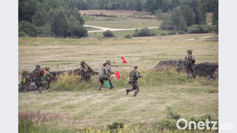 Strenge Regeln müssen beachtet werden, denn die Sicherheit der Soldaten hat bei den Übungen Priorität. frd