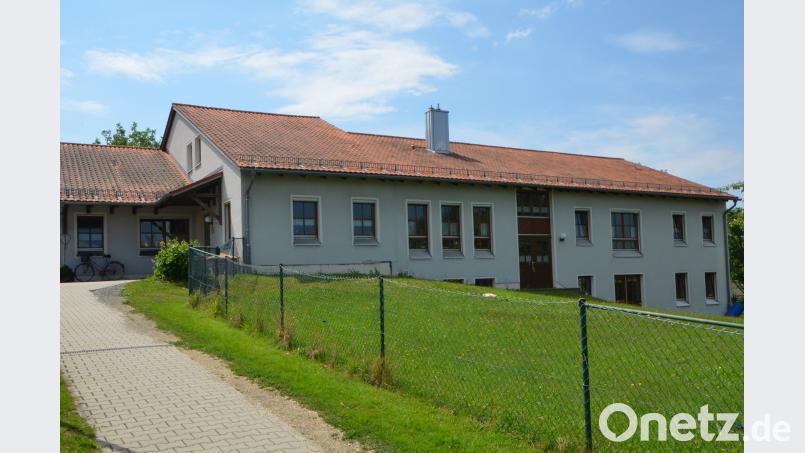 Die Zuwegung von der Wiesenstraße her wird ebenfalls im Zuge der Generalsanierung erneuert. dob