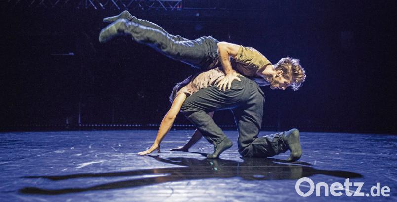 Alessio Burani und Lucas Roque Machado begeistern in ihrer eigenen Choreographie „A Safe Place?“.  Ramin Morady