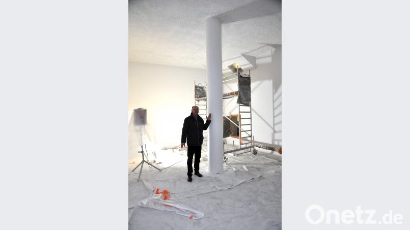 Thomas Lotter, Meister vom Team Wassergewinnung während der Sanierungsphase mitten im Wasserbehälter „Hochzone“ Bild: Karoline Gajeck-Scheuck/exb