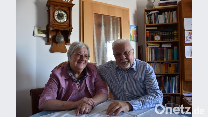 Sie freuen sich über 50 gemeinsame Ehejahre: Lieselotte und Hermann Bock. wolfgang.fuchs@oberpfalzmedien.de