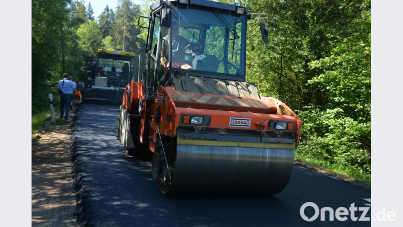 Über eine halbe Million Euro investiert die Stadt Tirschenreuth heuer in den Ausbau einer besseren Straßen-Infrastruktur. Zahlreiche Ortsstraßen werden noch heuer ausgebaut und saniert. Rosner, Josef