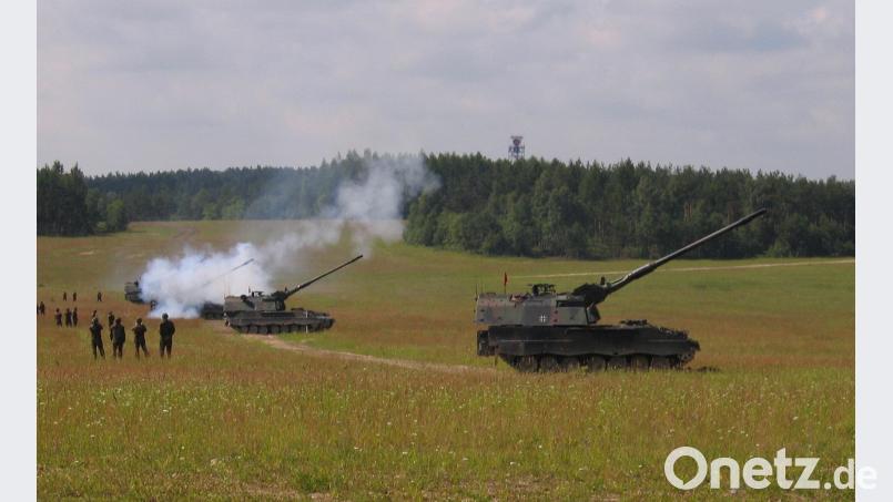 Auch die Bundeswehr übt schon seit Jahrzehnten auf dem Truppenübungsplatz. Hier ein Bild aus dem Jahr 2000. mor