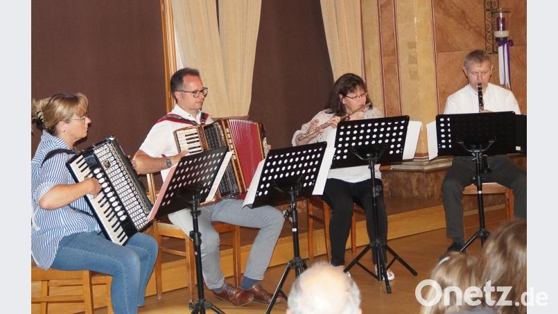 Das Lehrerensemble der Städtischen Musikschule sorgte für instrumentale Abwechslung. weu