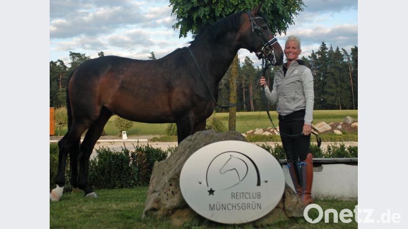 Hochklassige Dressurturniere - eine große Herausforderung für die Vereinsvorsitzende Nicole Hägler und ihr Organisationsteam des RC Münchsgrün. Dietl, Norbert [otr] (DINO.WEN@ONLINE.DE)