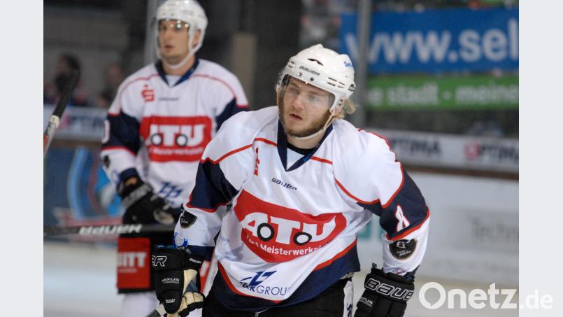 Lukas Zellner bleibt den Blue Devils treu. gb