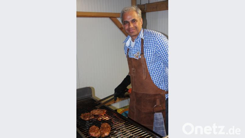 Prbahu aus Indien sorgte dafür, dass die Steaks stets gut gebraten waren. kro
