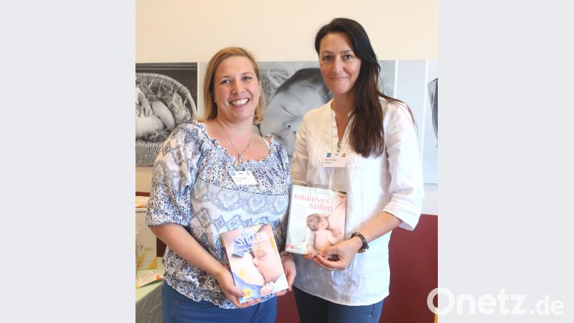 Mit Gloria Dollinger (links) und Birgit Hartinger (rechts) arbeiten in der gynäkologischen Abteilung auch zwei Still-Beraterinnen. rhi