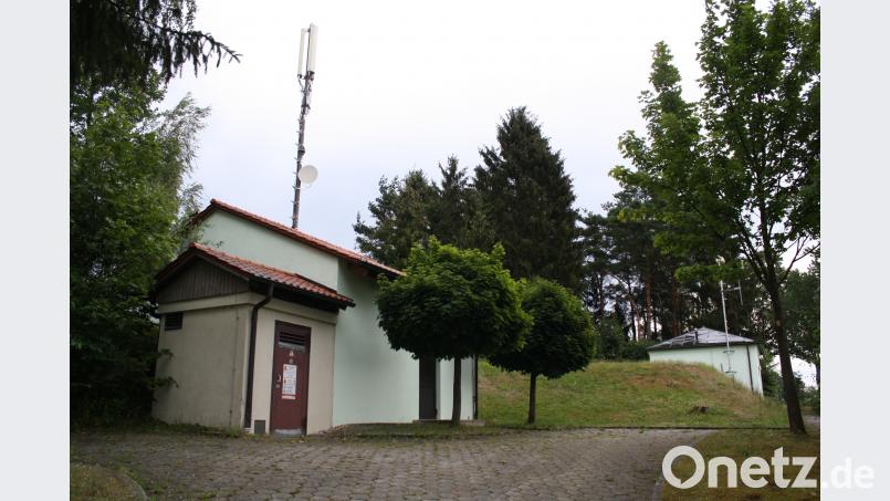 "Volles Rohr" für Riggau: Über eine neue Verbindungsleitung versorgt das Pressather Wasserwerk (Bild) voraussichtlich ab Oktober auch die Riggauer Haushalte. bjp