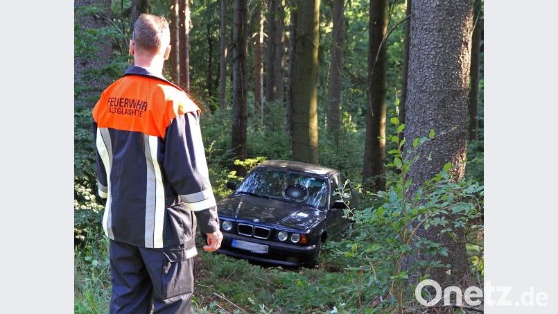 Glück im Unglück am Sonntagabend: Eine Frau und drei Kinder kamen ohne schlimmere Verletzungen davon. nm