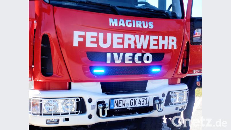 Auch mit dem Segen der Geistlichkeit hoffen die Kohlberger, dass ihr neues Löschgruppenfahrzeug nur selten zu ernsten Einsätzen ausrücken muss. jml