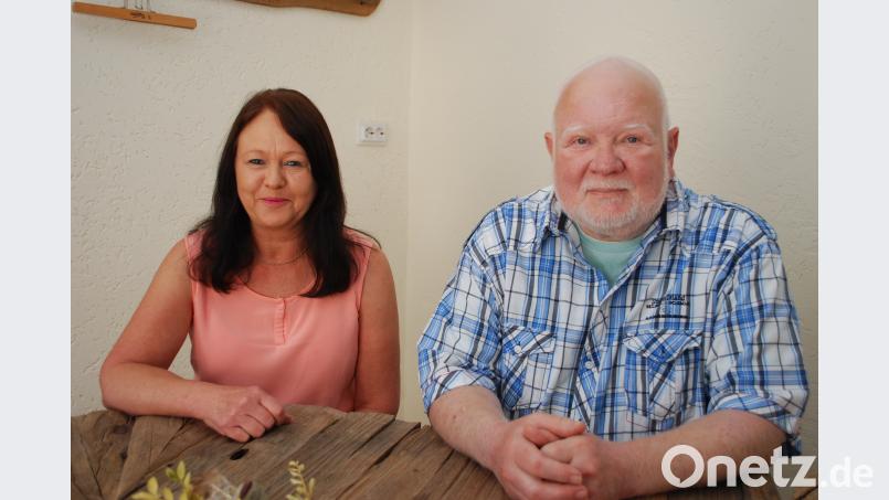 Sonja und Günter Reiser eröffnen am 3. August die Zoiglstube "d'Eisenbahn" wieder. TSS