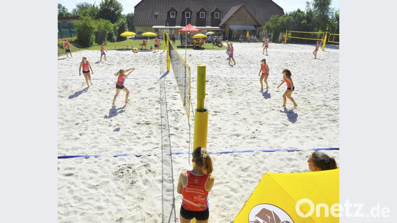 Bayerische Meisterschaft im Beachvolleyball in Schnaittenbach. ZG