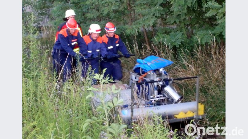 Um Löschen zu können, muss die Wasserversorgung gewährleistet sein. hai