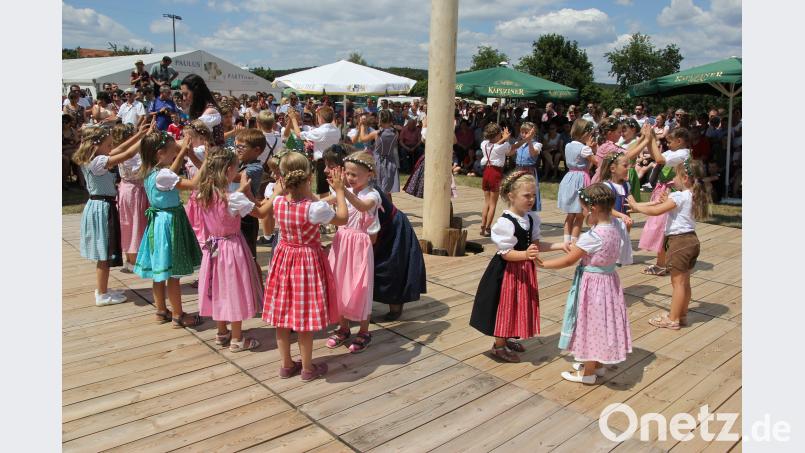 Baumaustanzen Kirchweih Rottendorf ral