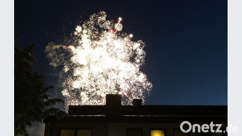 Mit einem großen Feuerwerk unweit der Berufsschule ging der 42. Bayerische Nordgautag, der auch „Kulturfest der Oberpfälzer“ genannt wurde, mit einem weiteren Glanzpunkt zu Ende. wro