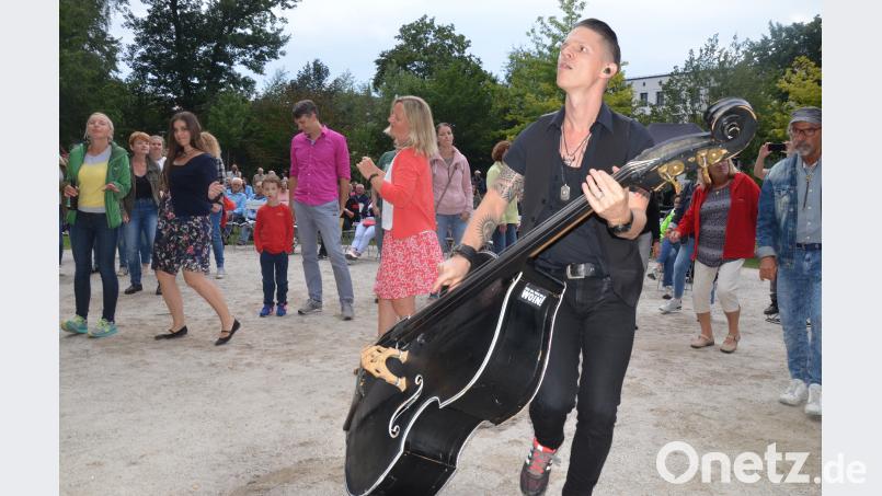 Michael Fenz bei der Sommerserenade. Kunz