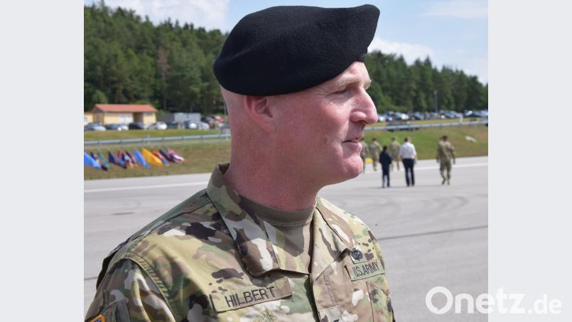 Der neue Kommandeur des Ausbildungszentrum JMRC Hohenfels, Oberst Joseph E. Hilbert, hat auch in Deutschland studiert und spricht sehr gut Deutsch. bö