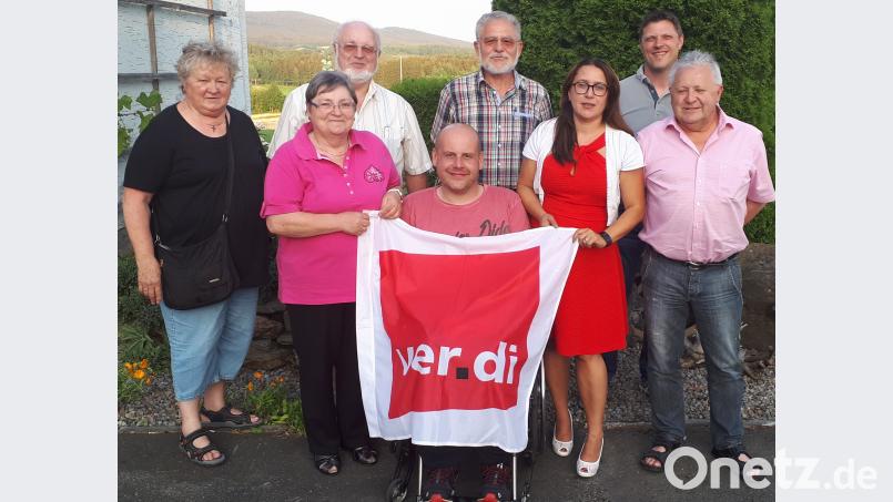Der Verdi-Ortsverein mit (von links) Christian Biegerl, Christa Glatzel, Anita Zeitler, Roland Glatzel, Andreas Gürtler, Herbert Rückerl, Manuela Dietz, Christian Biegerl und Peter Forster will sich weiterhin einbringen. exb