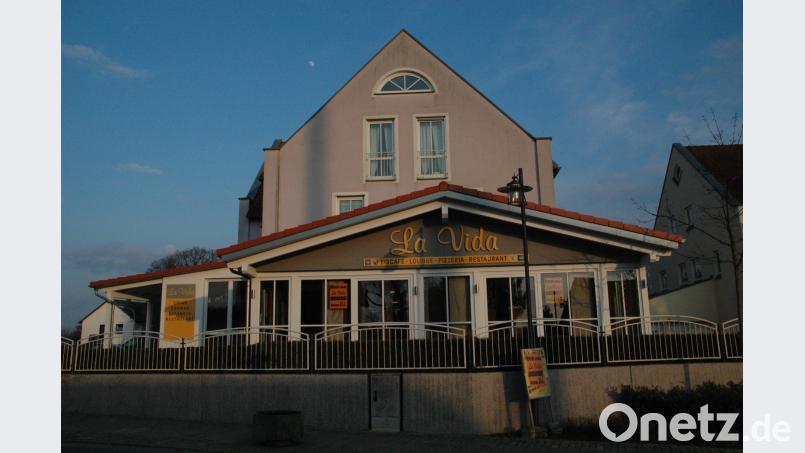 Mit der Schließung des Restaurants "La Vida" direkt an der Hauptstraße verliert Waidhaus ein Stück Gastronomie-Tradition. fjo