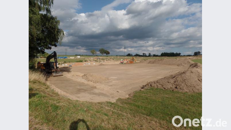 Der nicht unerhebliche Anstieg der Kosten für die Erschließung des Gewerbegebietes „Weiherwiesen II“ (unser Bild), von ursprünglich 955 000 Euro auf nunmehr rund 1,3 Millionen Euro gab im wesentlichen den Ausschlag für eine erneute Verabschiedung des Haushalts der Marktgemeinde Kirchenthumbach für dieses Jahr. br