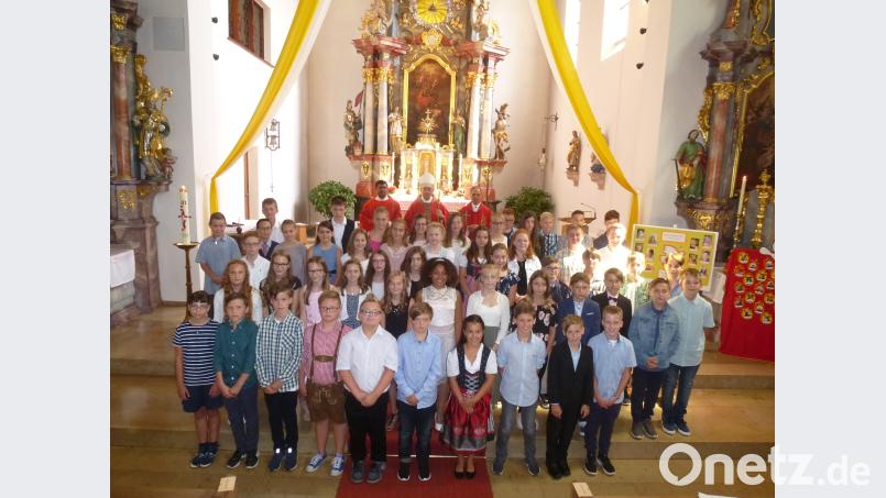 52 Mädchen und Buben empfingen am Samstag das Sakrament der Firmung. bk