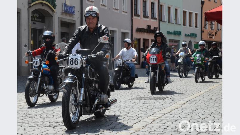 Motorrad-Konvoi. Bild: Kunz Kunz