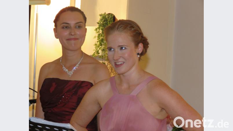 Simone Kraus und Katharina Pötzl (v. li.) begeisterten im Duett und beim Solo gleichermaßen. ubb